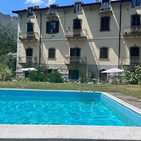 Mare E Monti A 9 Apartment Airole Luaran gambar
